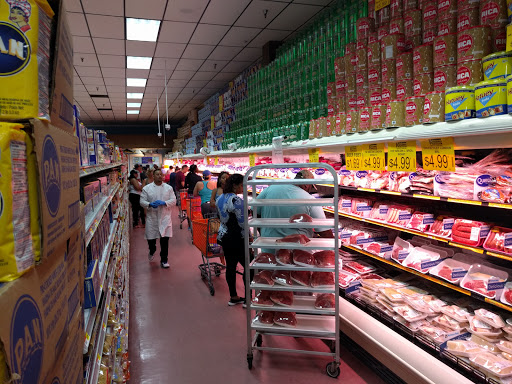 Supermarket «Kissimmee Meat & Produce», reviews and photos, 1528 W Vine St, Kissimmee, FL 34741, USA