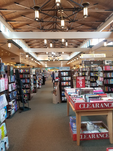 Book Store «Barnes & Noble», reviews and photos, 235 Daniel Webster Hwy, Nashua, NH 03060, USA