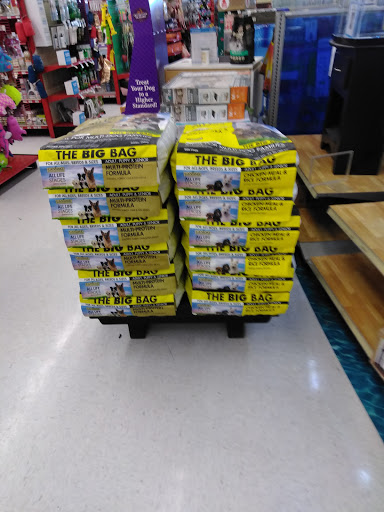 Pet Supply Store «Petco Animal Supplies», reviews and photos, 1220 Commons Cir, Plover, WI 54467, USA