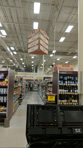 Grocery Store «Fred Meyer», reviews and photos, 777 NW Kings Blvd, Corvallis, OR 97330, USA