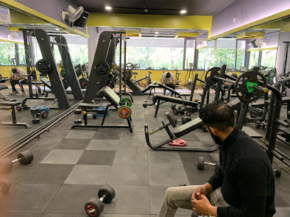 Sky Gym -Sector 32D, Chandigarh - Sector 32 Market Rd SCO 264, 265, 266, Sector 32D, Chandigarh, 160030, India