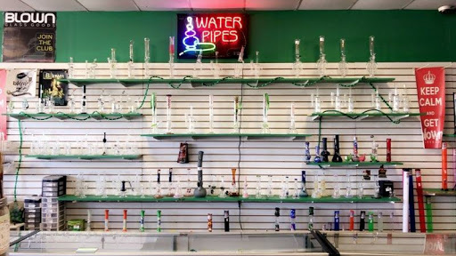 Tobacco Shop «The Haven Smoke Shop», reviews and photos, 5525 S Cedar St, Lansing, MI 48911, USA