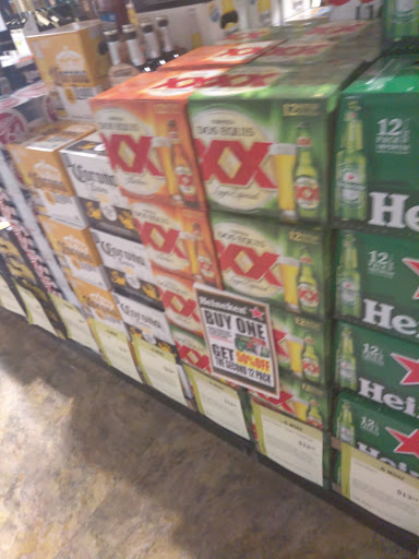 Wine Store «Total Wine & More», reviews and photos, 17300 W Bluemound Rd #200, Brookfield, WI 53045, USA