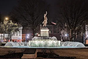 Lafayette Fountain image