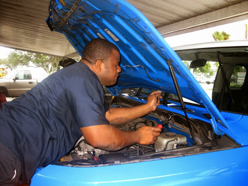 Auto Radiator Repair Service «AAA Radiator and Auto Air Conditioning», reviews and photos, 15570 W Dixie Hwy, North Miami Beach, FL 33162, USA