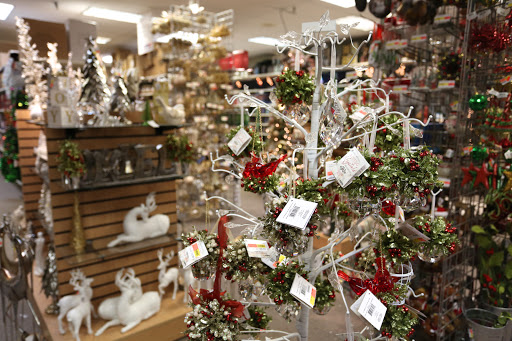 Outdoor Furniture Store «American Sale - Orland Park», reviews and photos, 16660 South La Grange Road, Orland Park, IL 60467, USA