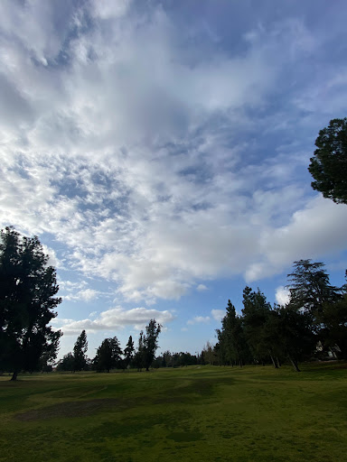 Golf Course «Altadena Golf Course», reviews and photos, 1456 E Mendocino St, Altadena, CA 91001, USA