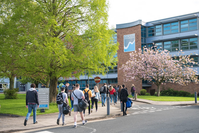 Comments and reviews of Worcester Sixth Form College