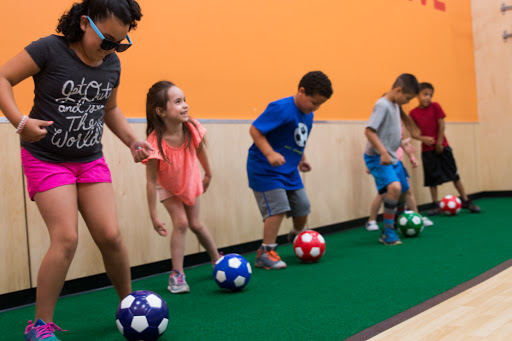 Gym «The Edge Fitness Clubs Milford», reviews and photos, 125 Old Gate Ln, Milford, CT 06460, USA