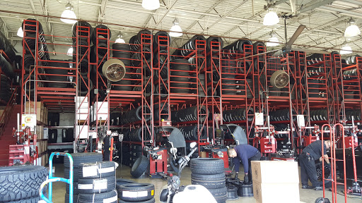 Tire Shop «Discount Tire Store - Plano, TX», reviews and photos, 8700 Ohio Dr, Plano, TX 75024, USA