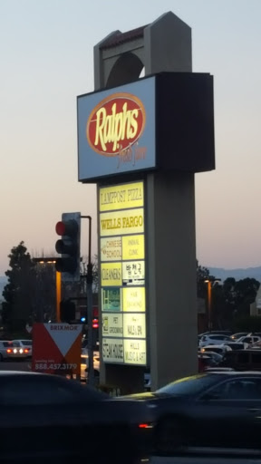 Shopping Mall «Country Hills Shopping Center», reviews and photos, 2905 Rolling Hills Rd, Torrance, CA 90505, USA