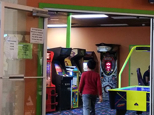 Bowling Alley «Roseland Lanes», reviews and photos, 26383 Broadway Ave, Bedford, OH 44146, USA