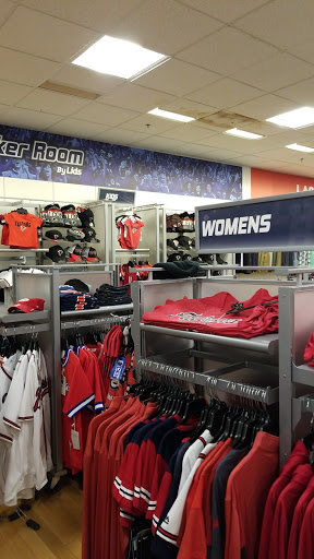 Stores to buy benetton women's products Atlanta