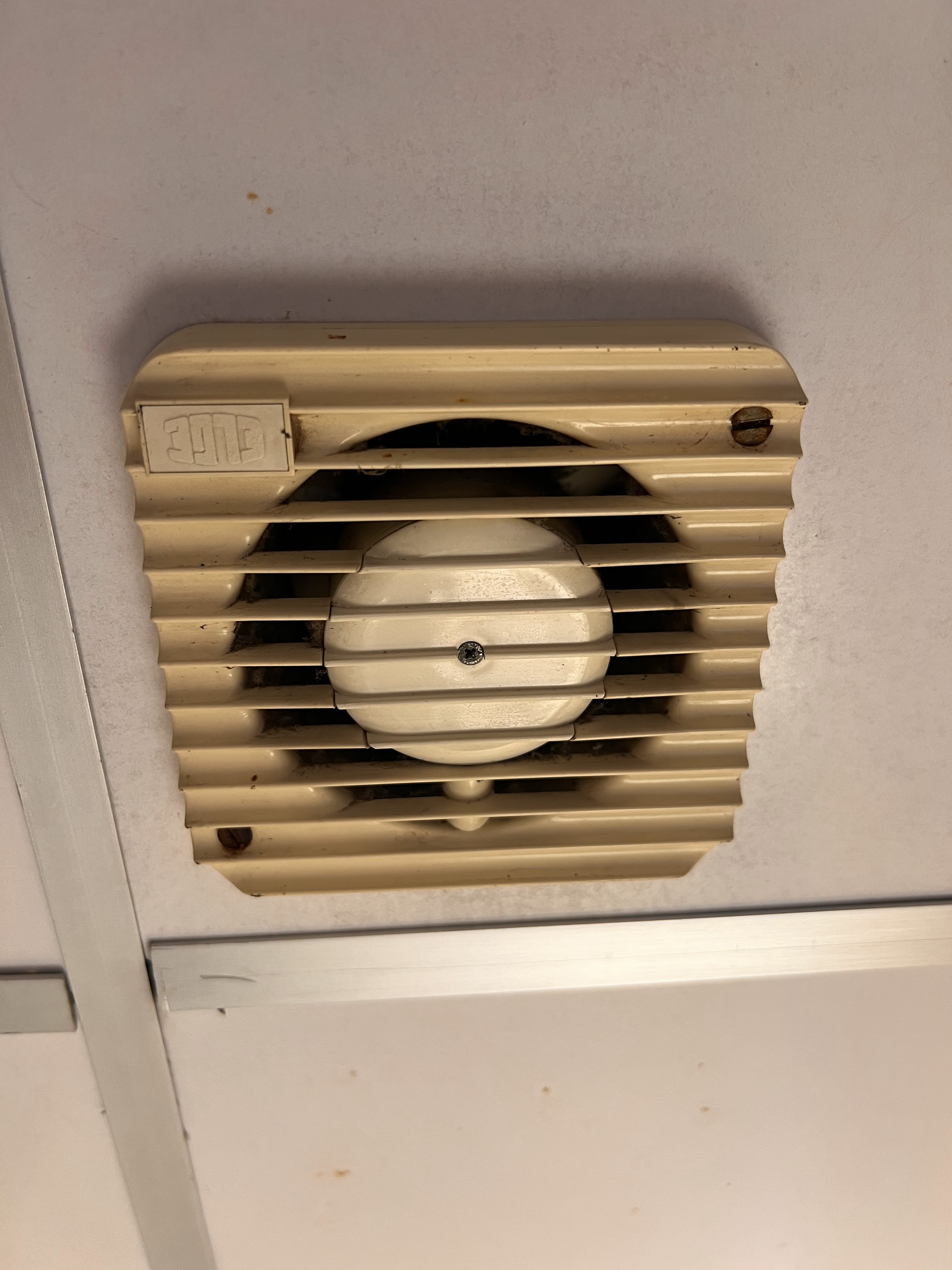 Photo n° 3 de l'avis de Théo. fait le 16/03/2024 à 18:25