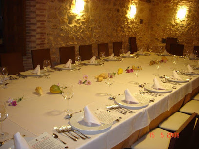 Edulis Restaurante - C. de los Huertos, 1, 40391 Encinillas, Segovia, Spain