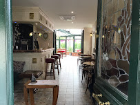 Photos du propriétaire du Le Clos Des Lys Restaurant à Tours-sur-Marne - n°4