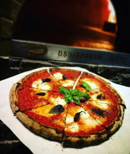 Pizzeria Doppio Zero in Viagrande, Città Metropolitana di Catania