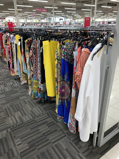 Clothing Store «Burlington Coat Factory», reviews and photos, 480 Boston Rd, Billerica, MA 01821, USA