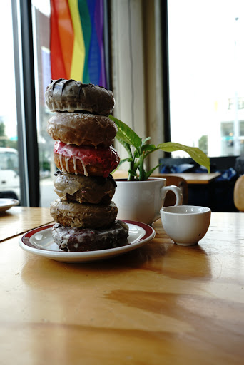 Donut Shop «Mighty-O Donuts Capitol Hill», reviews and photos, 1400 12th Ave, Seattle, WA 98122, USA