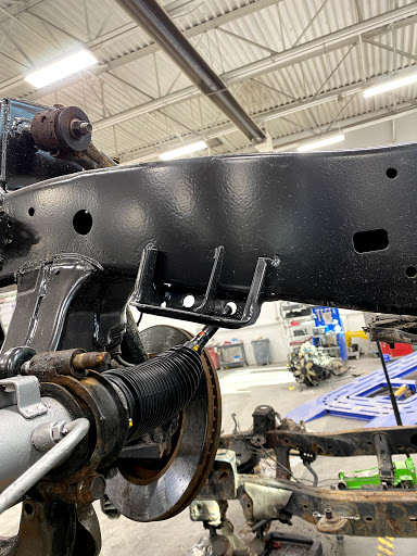 Auto Body Shop «Unique Auto Body Saratoga Springs», reviews and photos, 2178 N Stagecoach Dr, Saratoga Springs, UT 84045, USA