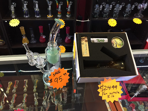 Tobacco Shop «THE ONE STOP SMOKE SHOP», reviews and photos, 1535 S Kipling Pkwy, Lakewood, CO 80232, USA