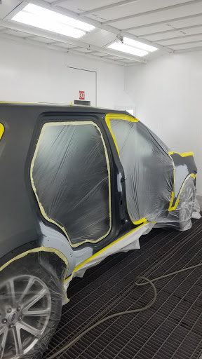 Auto Repair Shop «Friendly Ford Body Shop», reviews and photos, 1650 N Decatur Blvd, Las Vegas, NV 89108, USA