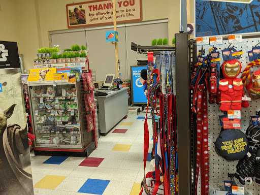 Pet Supply Store «Petco Animal Supplies», reviews and photos, 1507 Rockville Pike, Rockville, MD 20852, USA