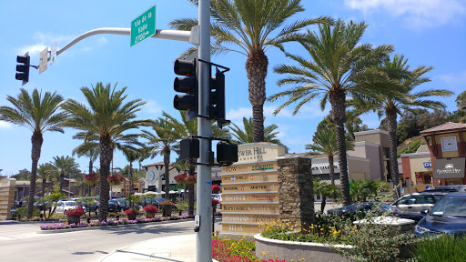 Shopping Mall «Del Mar Shopping Center», reviews and photos, 2707 Via De La Valle, Del Mar, CA 92014, USA