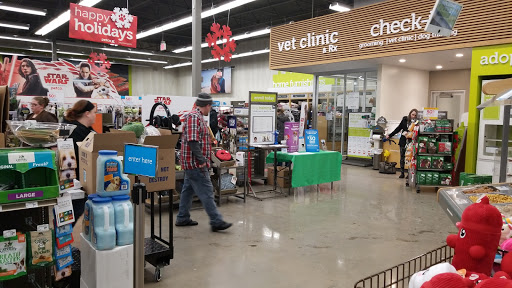 Pet Supply Store «Petco Animal Supplies», reviews and photos, 11633 Ulysses Ln NE #200, Blaine, MN 55434, USA
