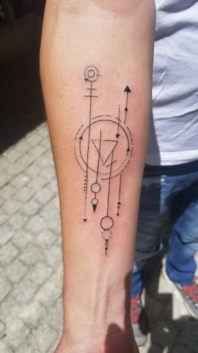 Explore purple flower tattoo ideas, creative tattoo ideas in Miami, available at Miami Tattoo & Co Midtown