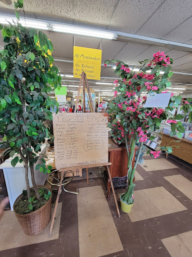 Thrift Store «Sunshine Thrift Store», reviews and photos, 3300 Two Notch Rd, Columbia, SC 29204, USA