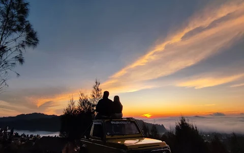 JEEP SUNRISE POINT image