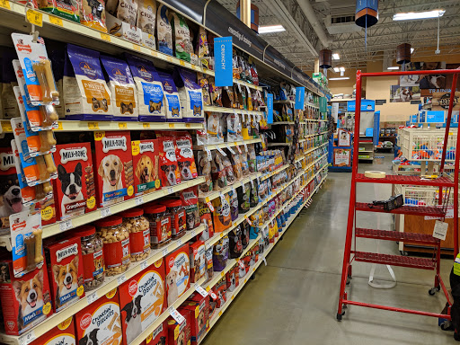 Pet Supply Store «PetSmart», reviews and photos, 160 Washington St #701, Rochester, NH 03839, USA
