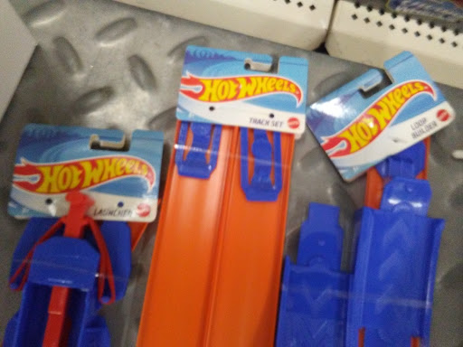 Dollar Store «Dollar Tree», reviews and photos, 230 W Virginia St #800, Crystal Lake, IL 60014, USA