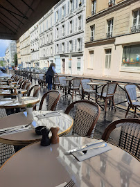 Atmosphère du Restaurant français La Gazette Batignolles à Paris - n°5
