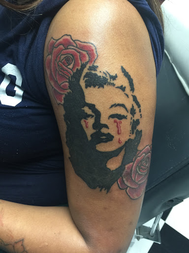 Tattoo Shop «Painful Passion Tattoos & Body Piercings», reviews and photos, 2616 Pacific Ave, Atlantic City, NJ 08401, USA