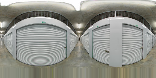 Self-Storage Facility «Farmers Market Self Storage», reviews and photos, 111 The Grove Dr, Los Angeles, CA 90036, USA