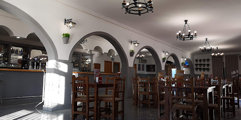 Restaurante Palacio Lince - Ctra. Badajoz Granada, N-432, km 23, 06170 La Albuera, Badajoz, Spain