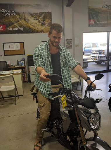 Motorcycle Dealer «Kawasaki & Honda of Medford», reviews and photos, 3735 Crater Lake Hwy, Medford, OR 97504, USA