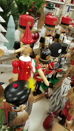 Department Store «Marshalls», reviews and photos, 5720 Lakewood Towne Center Blvd SW, Lakewood, WA 98499, USA