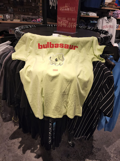 Shopping Mall «Visalia Mall», reviews and photos, 2031 S Mooney Blvd, Visalia, CA 93277, USA