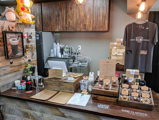 Donut Shop «RING Baked Tofu Donuts», reviews and photos, 6800 Owensmonth Ave #130, Canoga Park, CA 91303, USA