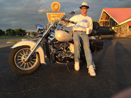 Donut Shop «Donutville U.S.A.», reviews and photos, 14829 Ford Rd, Dearborn, MI 48126, USA