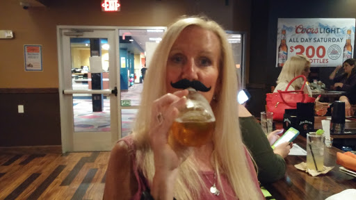 Bar «The Crafthouse Stage & Grill», reviews and photos, 5024 Curry Rd, Pittsburgh, PA 15236, USA