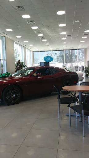 Car Dealer «Community Chrysler Dodge Jeep RAM of Bloomington», reviews and photos, 2200 S Walnut St, Bloomington, IN 47401, USA