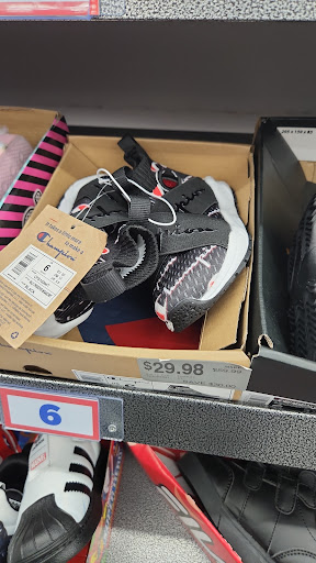 Shoe Store «WSS», reviews and photos, 20900 Sherman Way, Canoga Park, CA 91303, USA