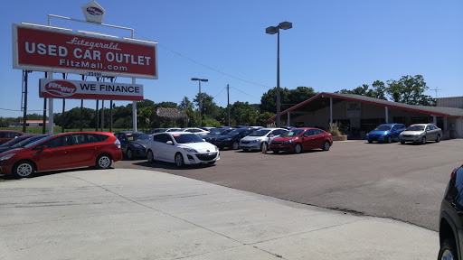 Used Car Dealer «Fitzgerald Used Car Outlet Center Clearwater», reviews and photos, 23499 US Hwy 19 N, Clearwater, FL 33765, USA