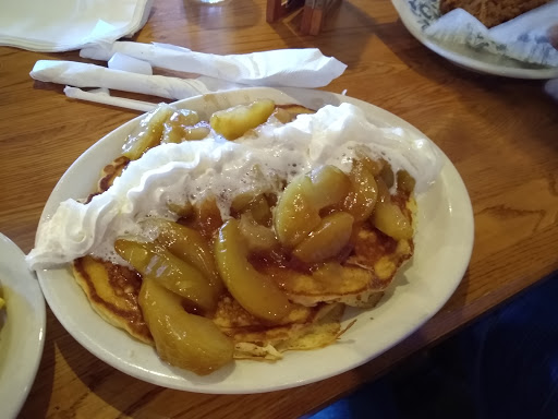 American Restaurant «Cracker Barrel Old Country Store», reviews and photos, 238 Enterprise Dr, Rocky Mount, NC 27804, USA