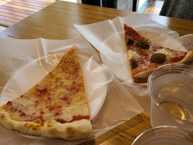 #6 best pizza place in San Diego - Mr. Moto Pizza Little Italy