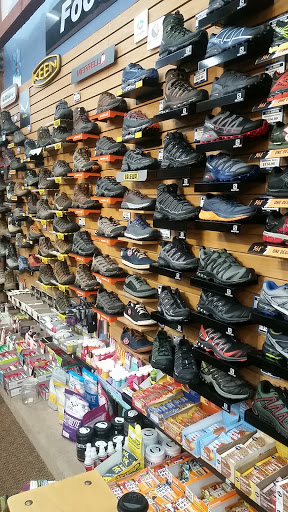 Outdoor Sports Store «Redding Sports Ltd», reviews and photos, 950 Hilltop Dr, Redding, CA 96003, USA